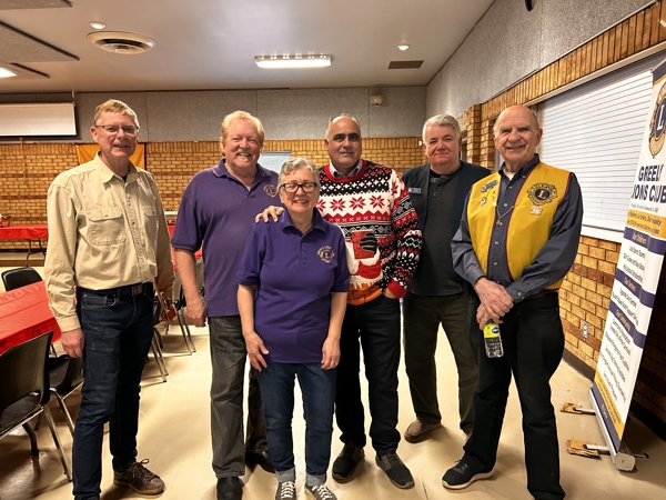 Lions Lee, President David (E) with Lions Aline, George Al (S) and Al (B) 